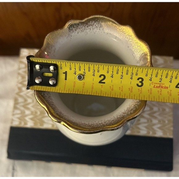 Vintage Vase Homer Laughlin White Pedestal Porcelain Gold Trim Victorian Scroll - Picture 8 of 9
